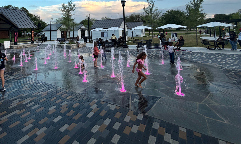 Geyer Commons Splash Pad splash pad in Mansfield